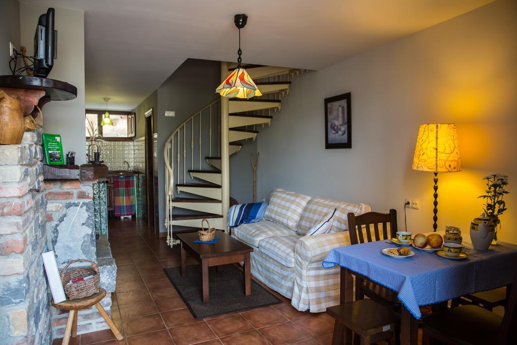 Apartamentos Rurales El Collain De Campiellos מראה חיצוני תמונה